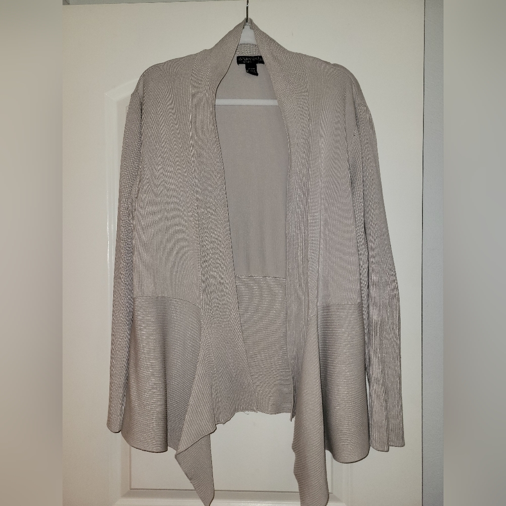 Esperanza-Women-, 3x Sweater, Cream Color, Long sleeve, Light weight, Used.
